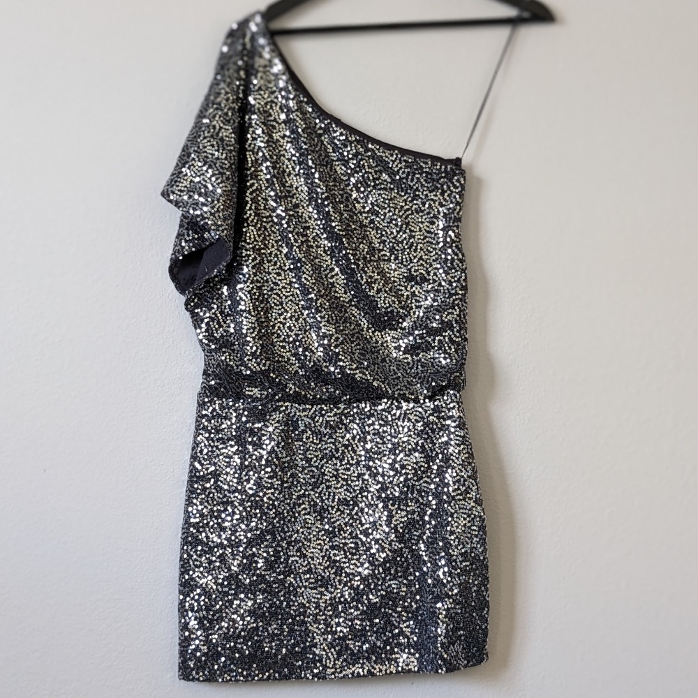 Sequined One Shoulder Party Dress